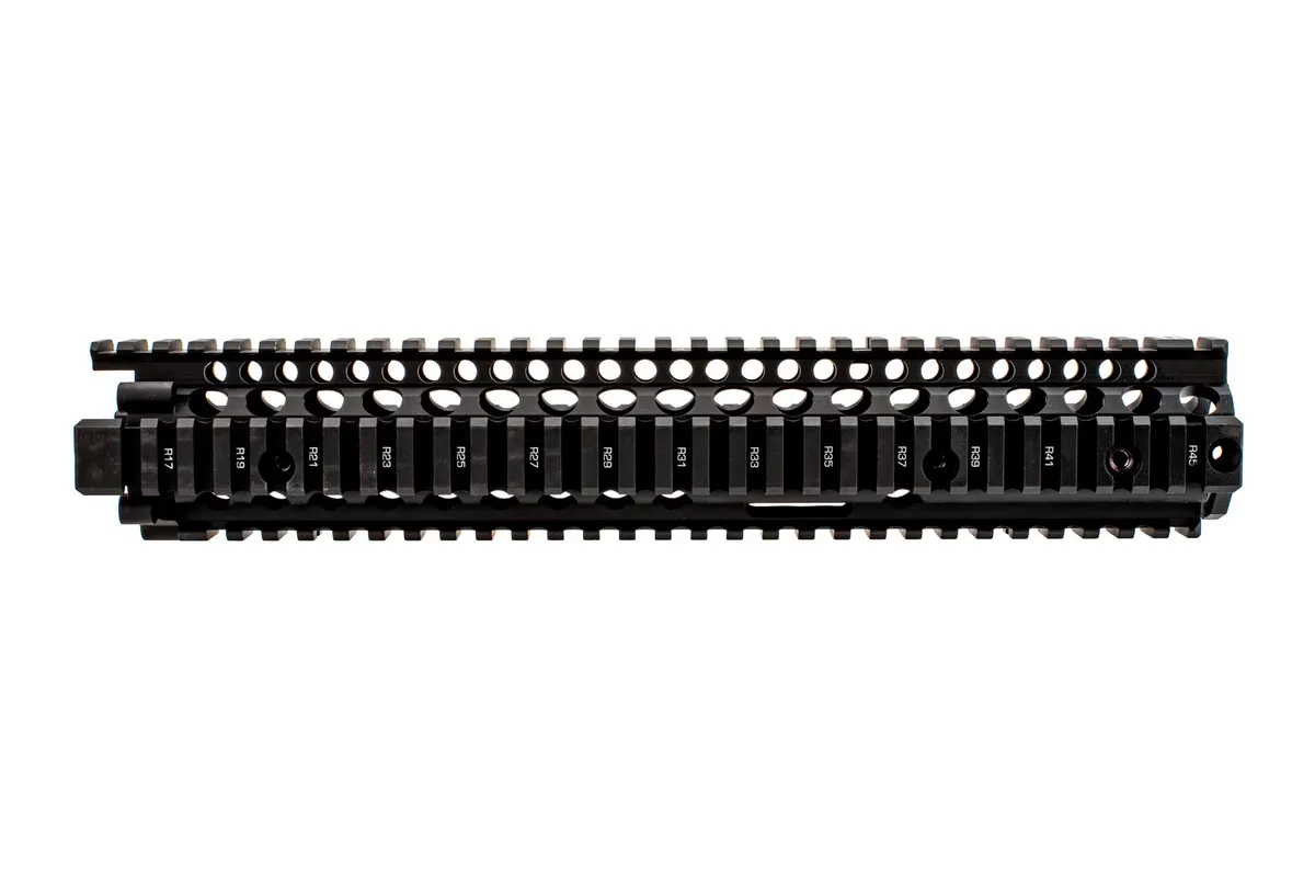 DANIEL DEFENSE M4A1 RIS II Rail Interface System II (01-004-08001-006) - Handguard for AR-15 - view 2
