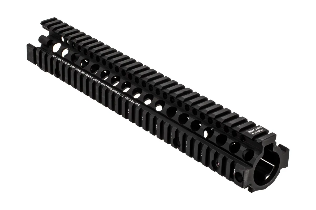 DANIEL DEFENSE M4A1 RIS II Rail Interface System II (01-004-08001-006) - Handguard for AR-15 - view 1