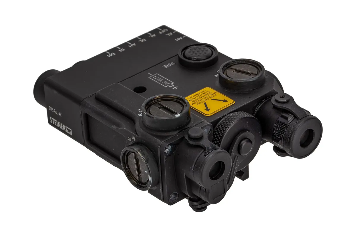 Steiner Optics DBAL-A3 Dual Beam Aiming Laser with IR LED Illuminator - Black - Laser - view 1